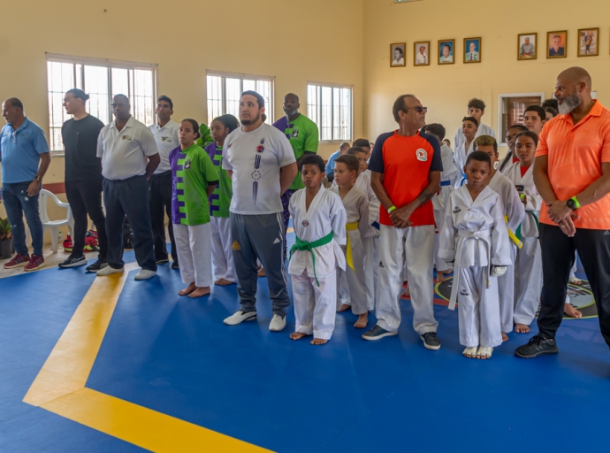 Minister di Deporte Gerlien Croes tabata presente na Cas Bon Taekwondo Cup