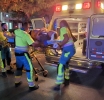 Accidente serio den cercania di Cayena Mall: auto a dal peaton