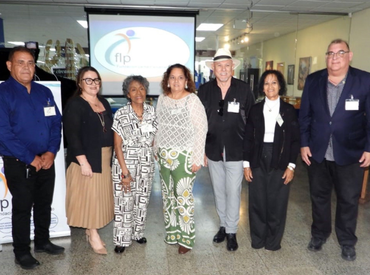 FLP y pueblo Arubiano a celebra amor pa idioma Papiamento