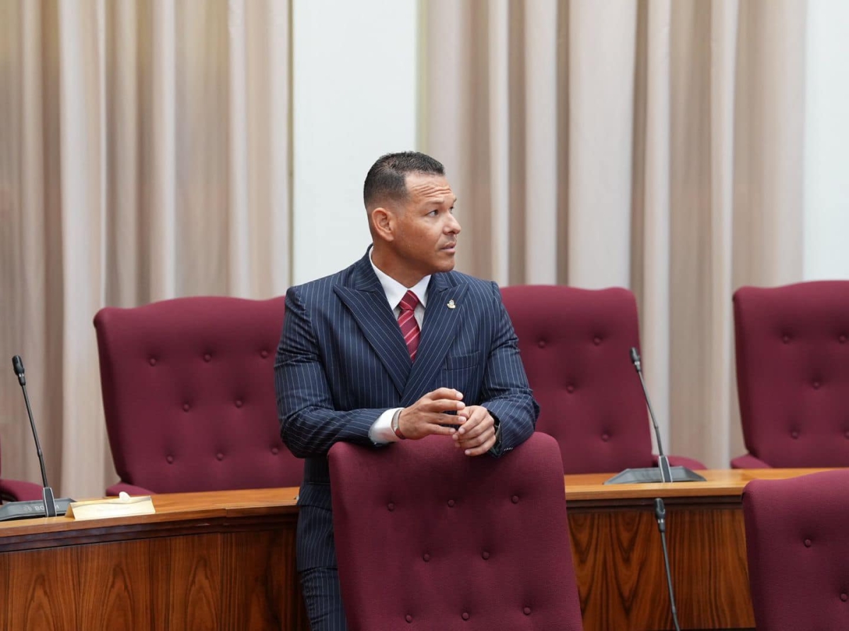 Sr. Bermudez no ta compronde ciclo presupuestario ainda y ta bolbe mal informa 