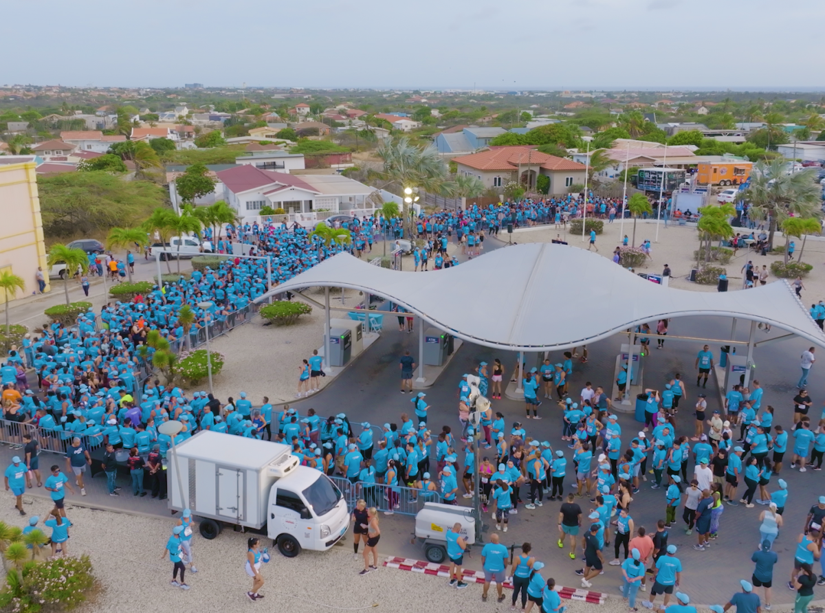 Aruba Bank Walk & Run: 4 Dia di Energia, logro y victoria!