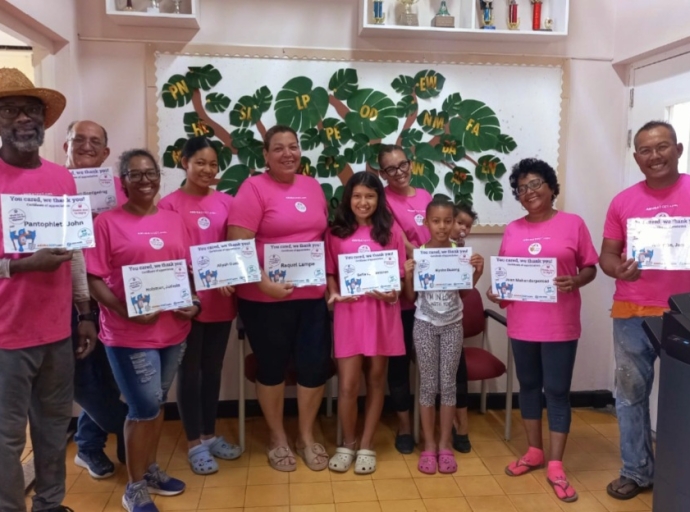 Filomena college MAVO contento cu su hardin