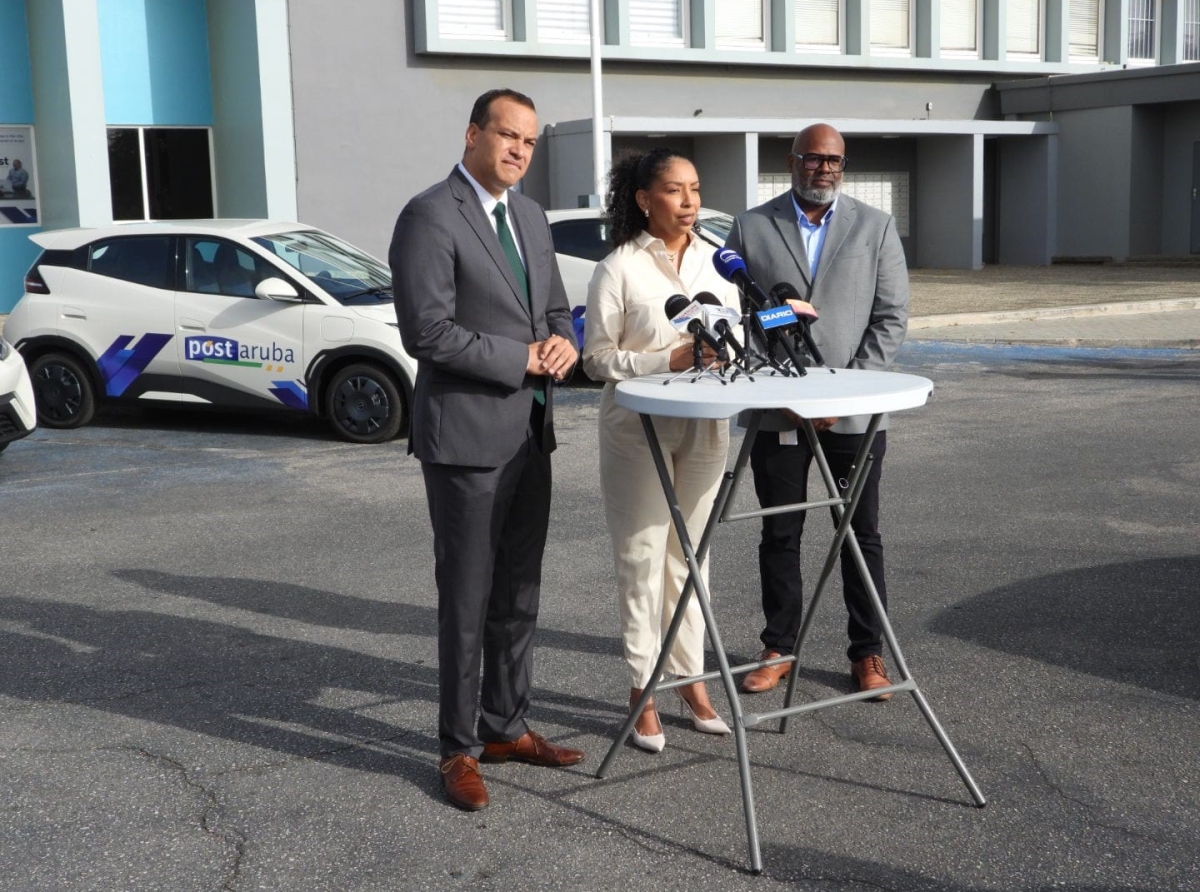 “Hopi contento cu a logra e meta di 5 auto electrico pa un compania hopi bezig den innovacion y sostenibilidad”