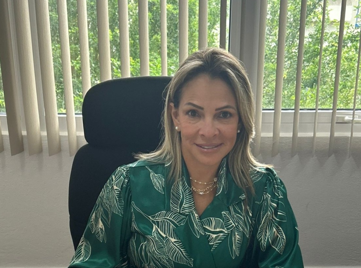 Sonaly Acosta di AVP ta retira for di Parlamento