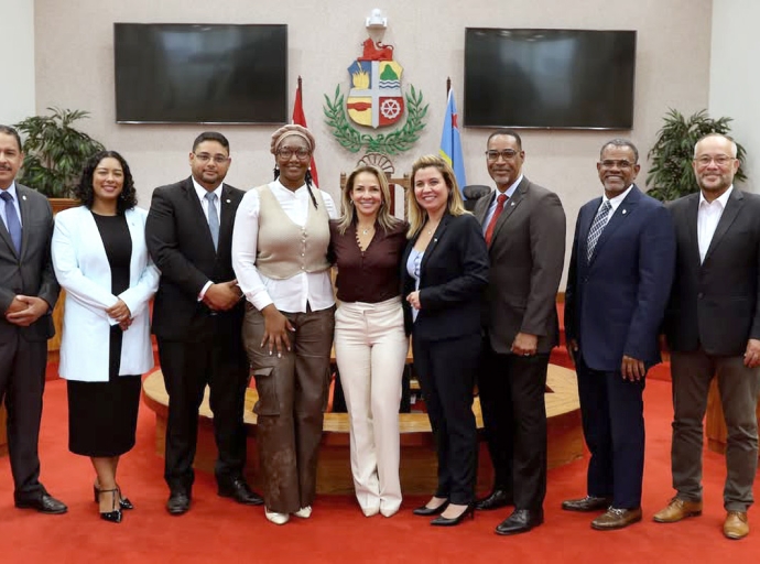 Fraccion di AVP a despedi di Sonaly Acosta