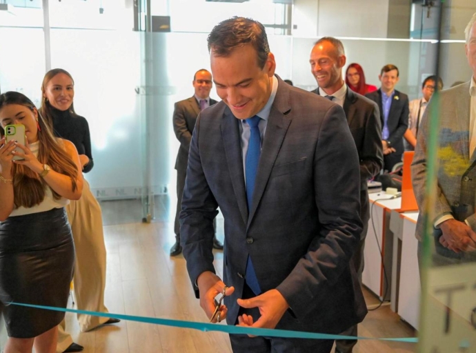 Aruba a extende convenio cu Camara de Comercio Colombo-Holandesa “Holland House” na Colombia