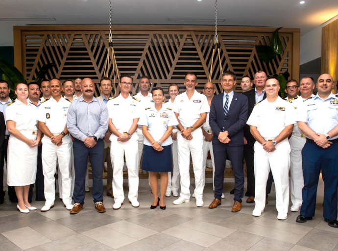 Consulta Trilateral na Curaçao tocante seguridad pa Region Caribe   