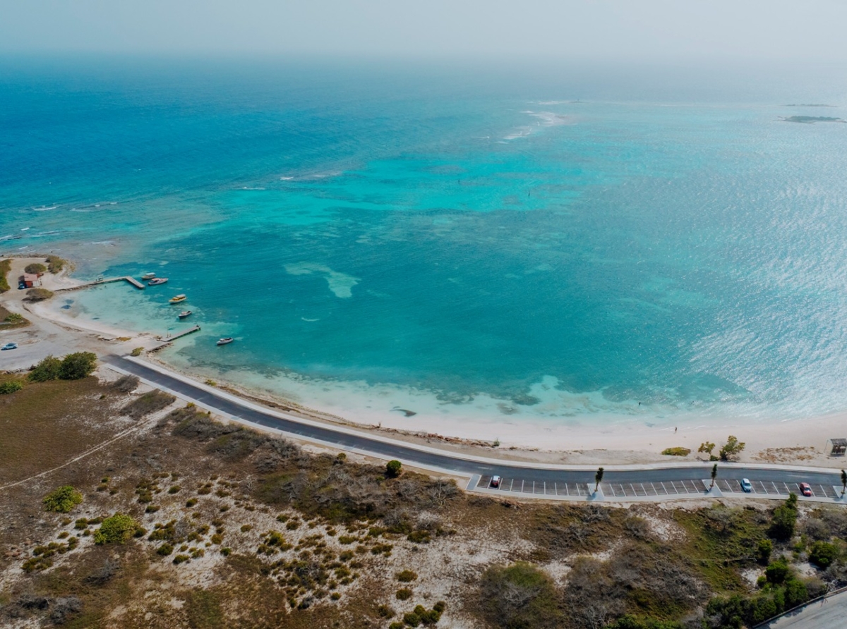 Embeyecemento di Rodgers Beach ta un realidad