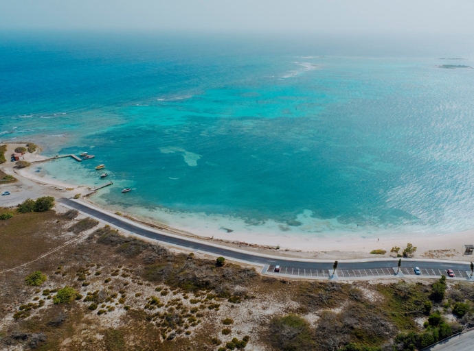 Embeyecemento di Rodgers Beach ta un realidad