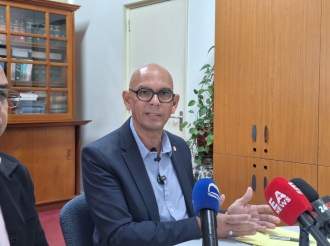 “Cuater luna despues y ainda no tin claridad den e caso di e hoben Lanoy”