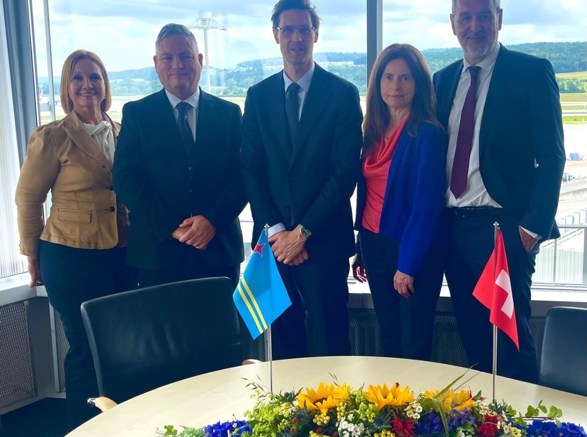 Aruba a firma acuerdo di aviacion cu Suisa