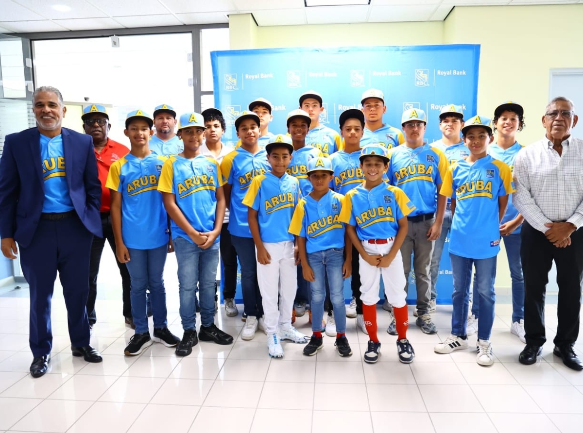 RBC Royal Bank ta renoba inversion den hubentud como patrocinado Aruba Little League