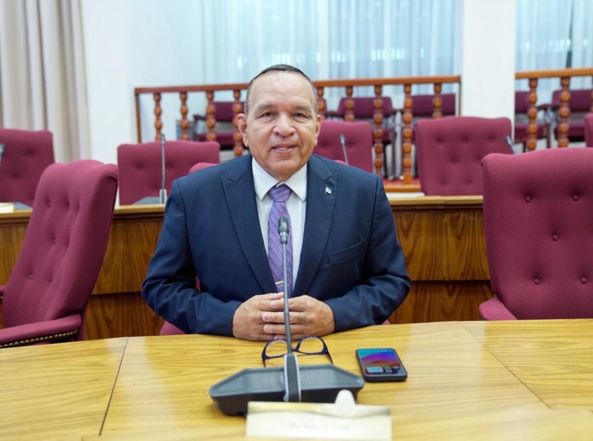 Retorica falso di Mike de Meza y AVP riba 300 miyon di CITGO a wordo desenmascara