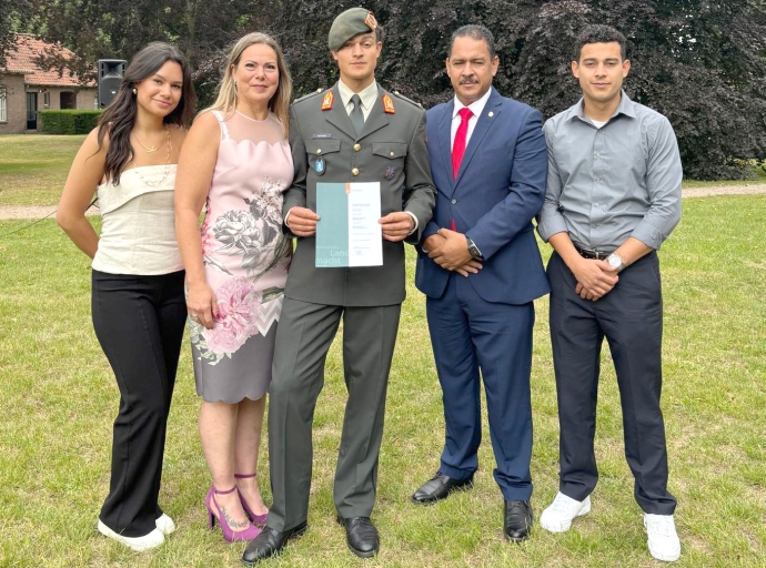 Giancarlo Jaïr Bermudez oficialmente cla como Peloton Commandant