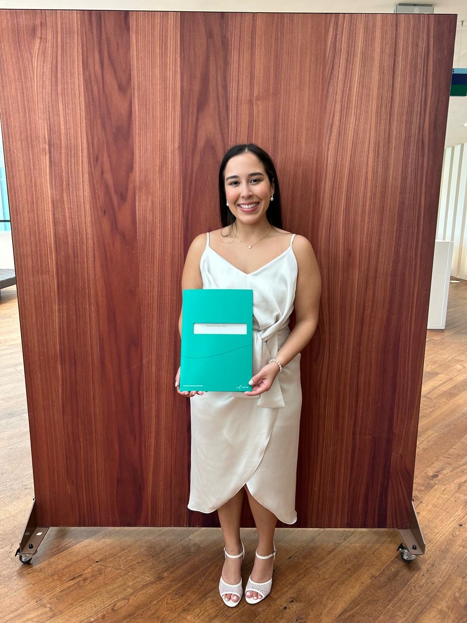 Melinda Ruiz a gradua como dokter na Hulanda