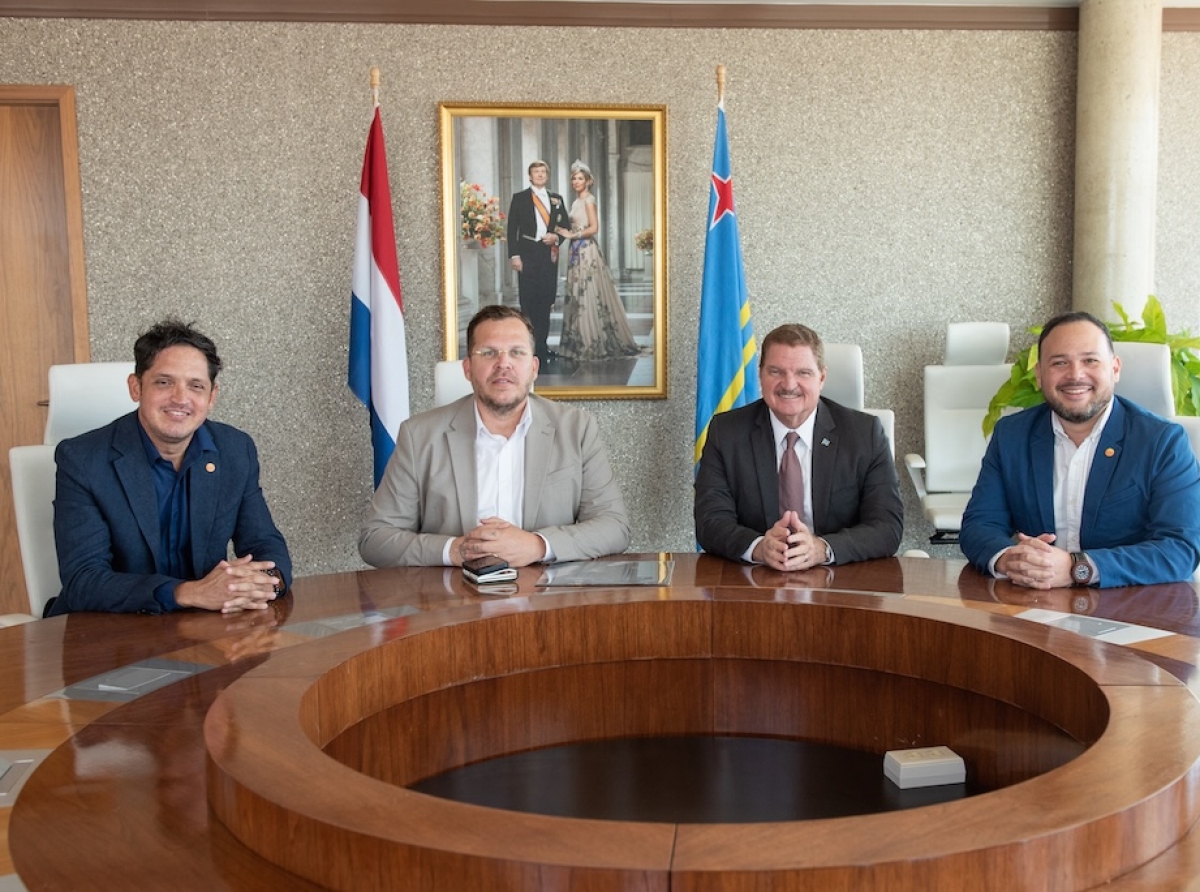 Michael Lampe nombra como Cultural Ambassador pa Aruba