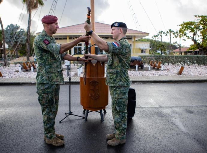 Trupa di Ehercito di Forsanan Arma di Defensa den Region Caribe a haci su rotacion