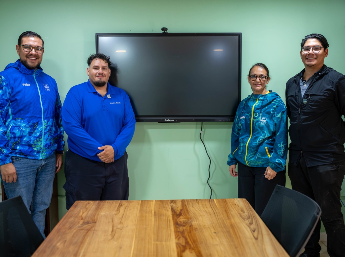 Comite Olimpico a ricibi donacion promocion di deporte