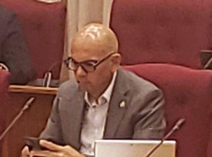 No ta mira e accion di gobierno pa bay combersa cu e sindicatonan y gremionan comercial