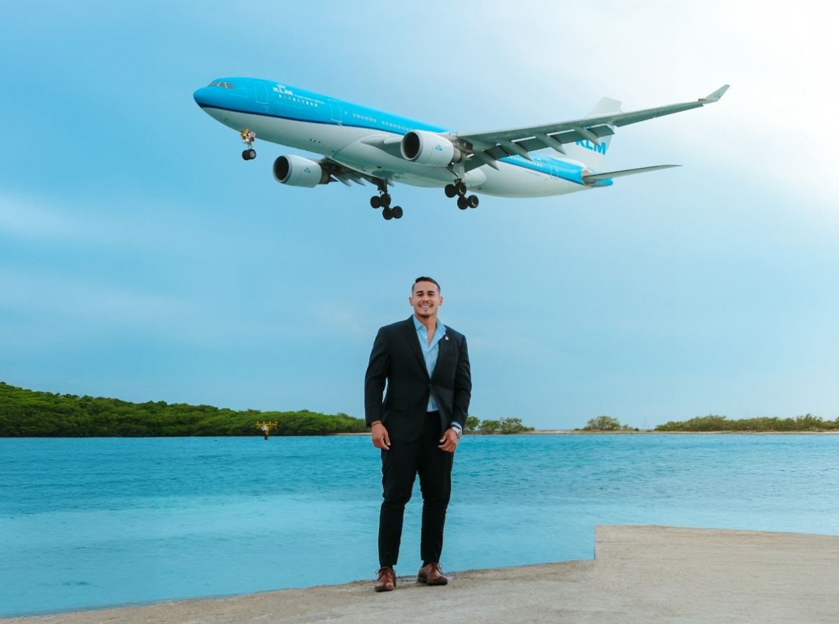 KLM cu lo tin dos vuelo semanal adicional pa Aruba den winter