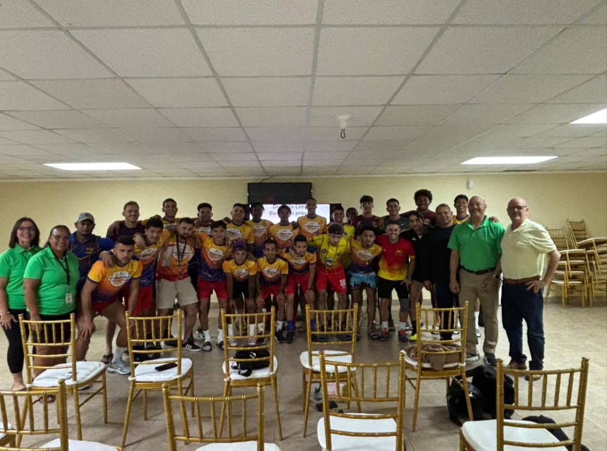Organizacion ARUNADO cu charla Anti-Doping na team campeon di Britannia