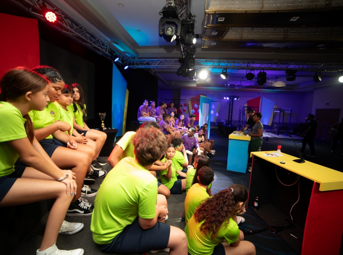 Tin un quizshow nobo y educativo pa alumnonan di klas 6 cu ta inspira muchanan na Aruba