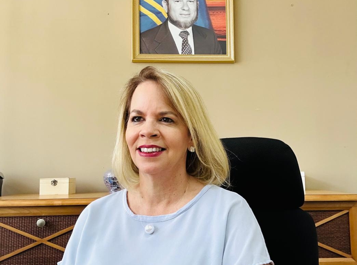 Ki ora bo ta apunta un “vakminister”?