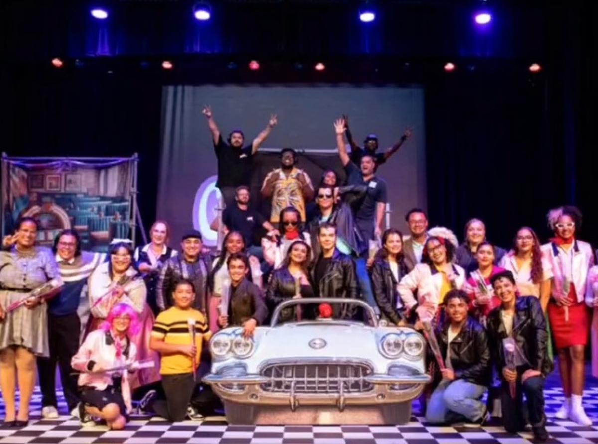 Musical di Aruba cu yama ‘Grease’ a hala atencion di audiencia grandi