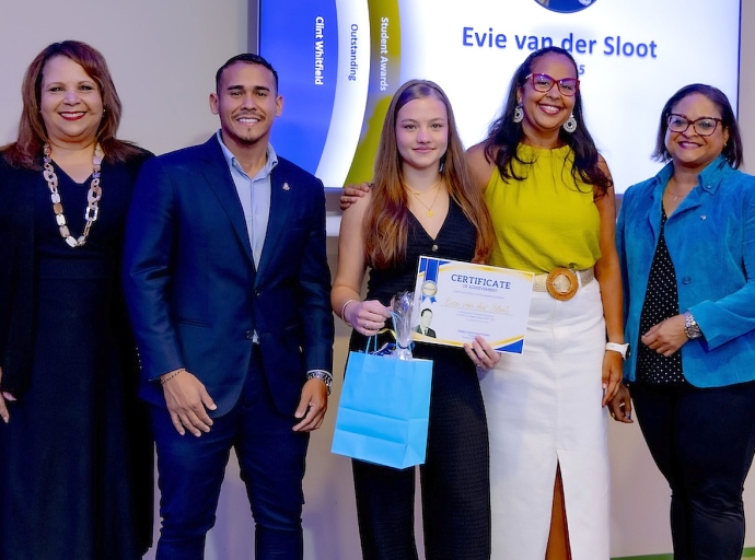 Ta importante pa empodera studiantenan di Aruba