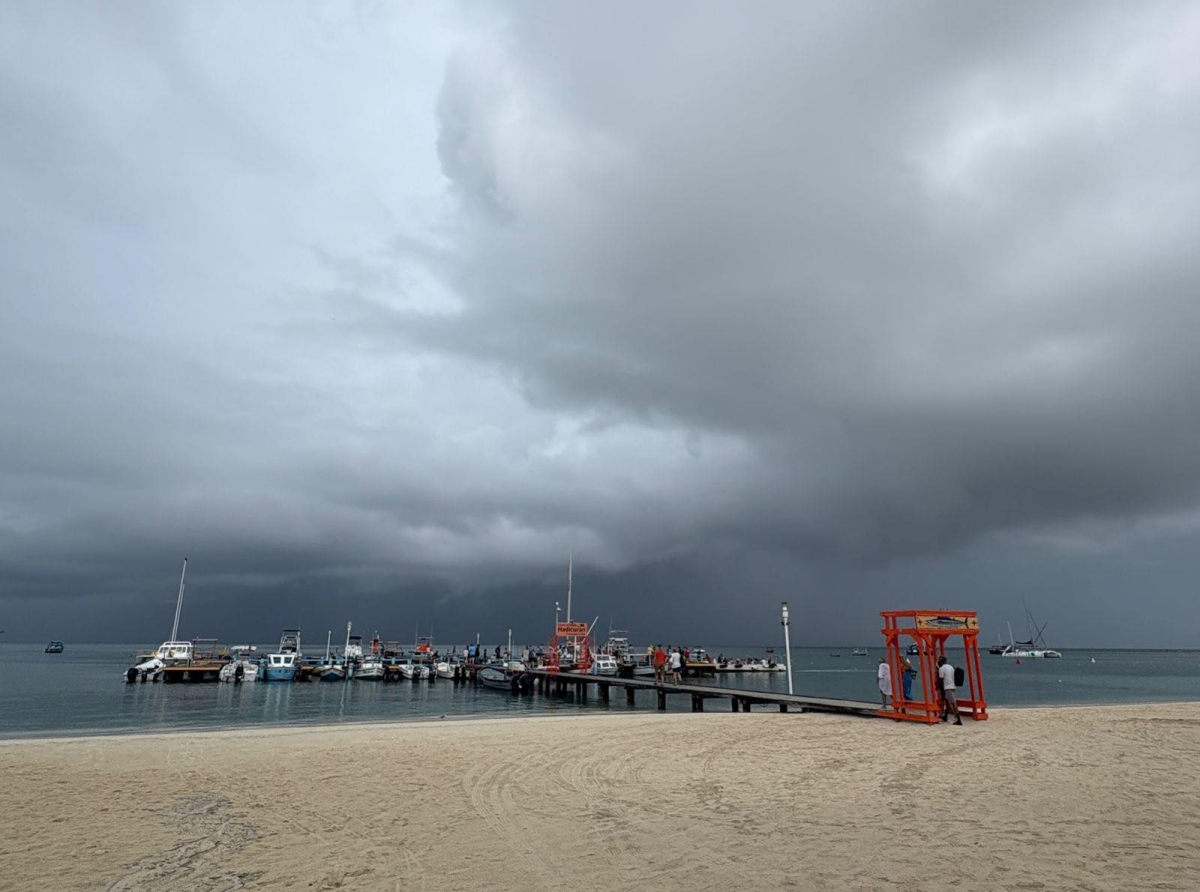 Zona di Convergencia Intertropical a activa y trece yobida