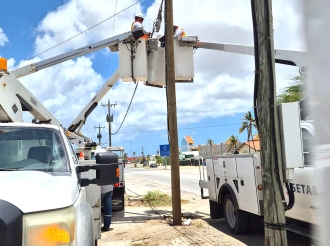 Auto a dal palo di luz y laga area grandi sin Internet