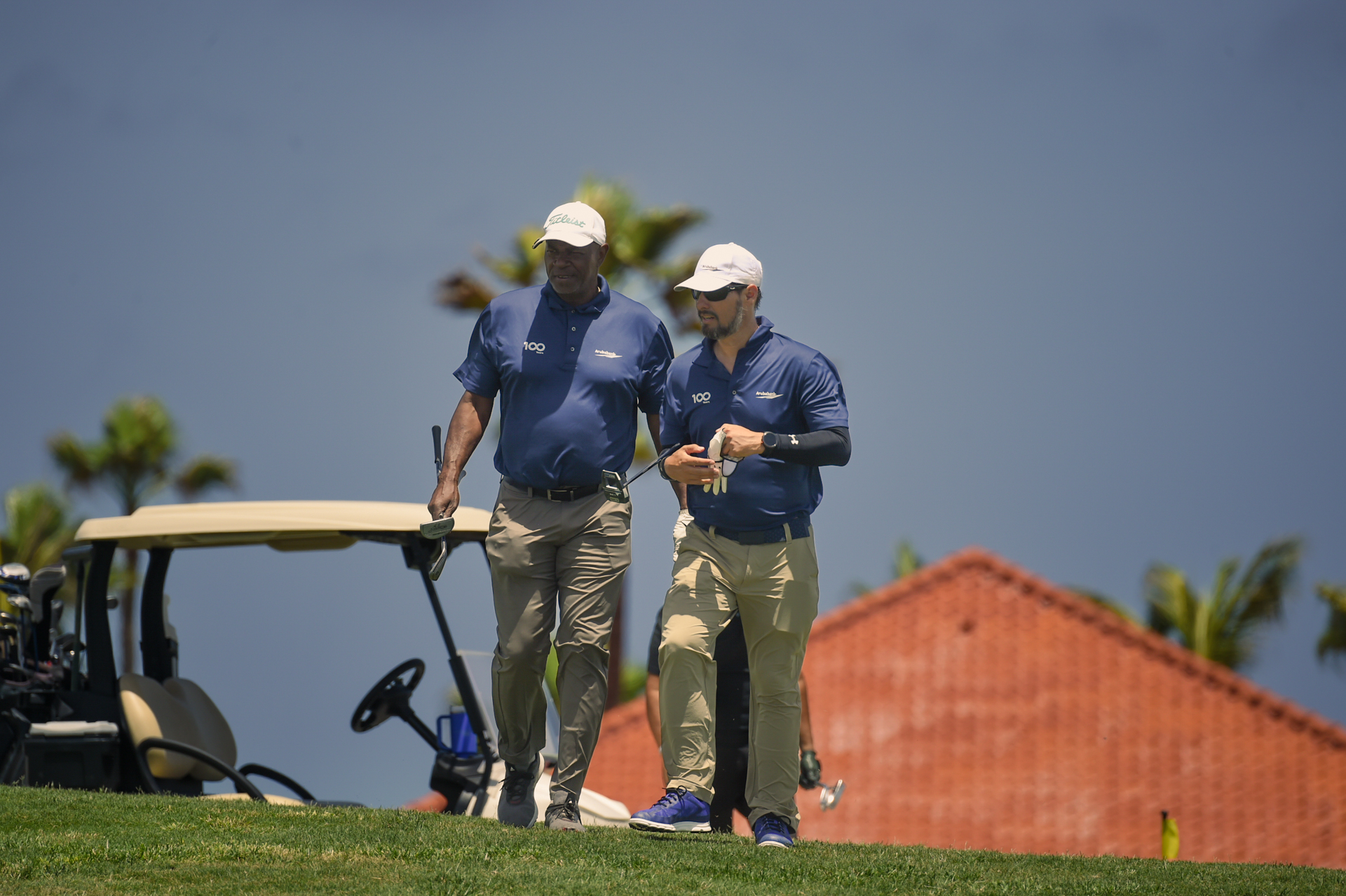 Aruba Bank ta participa den e prome torneo di Golf St. Regis Casino Cup