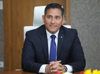 “RAIZ ta para pa un bida digno pa cada ciudadano di Aruba”