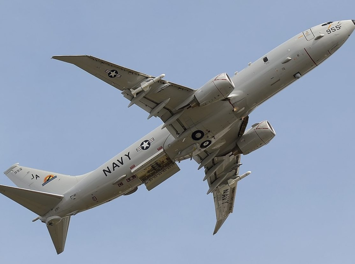 Merca ta bay laga avionnan patruyero P-8A Poseidon bula den Lama Caribe