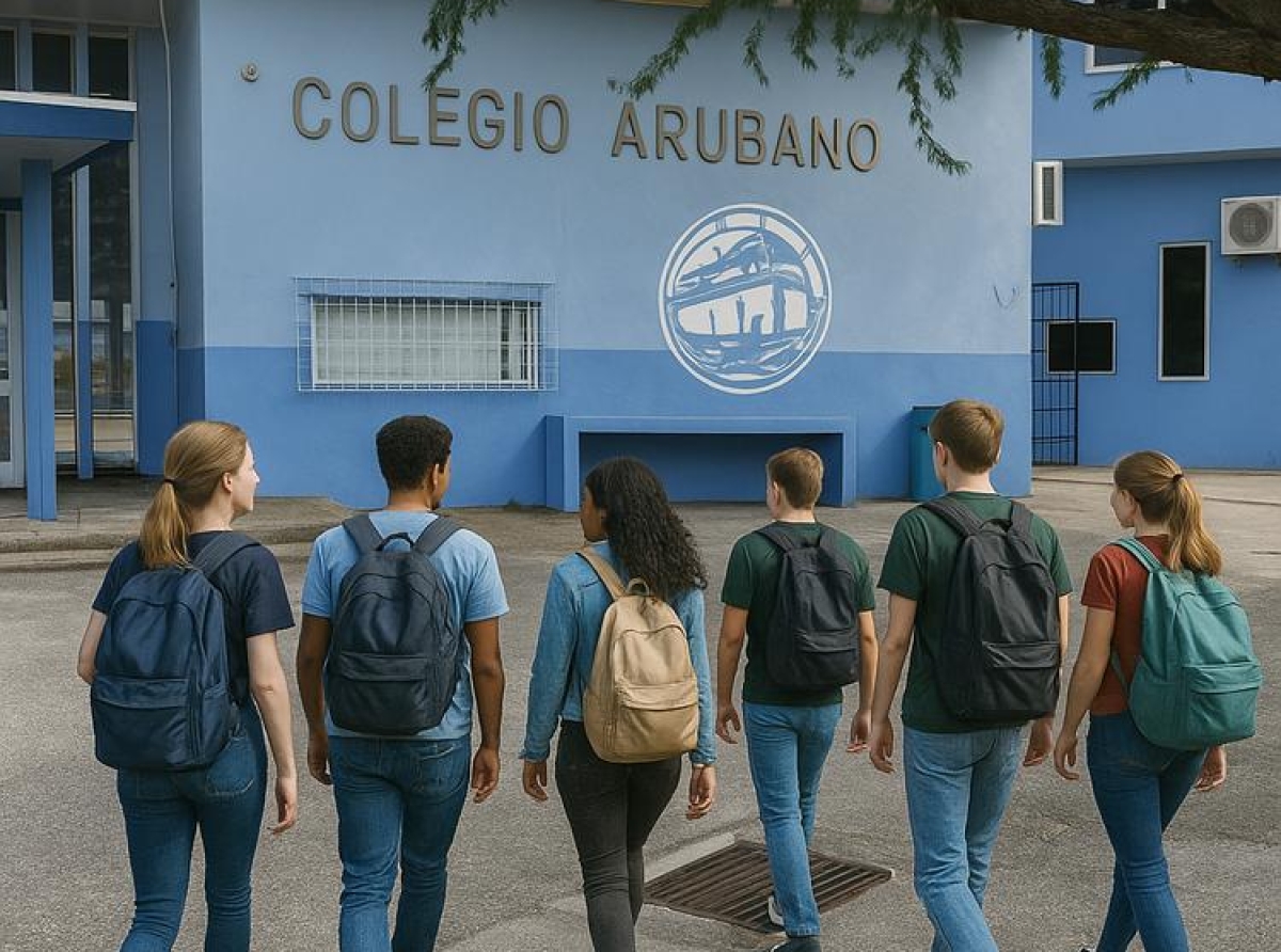 Prome dia di scol na Colegio Arubano lo ta 25 di Augustus