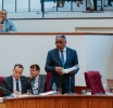 Tabatin hopi interes pa e cartera di husticia durante tratamento di Presupuesto Supletorio