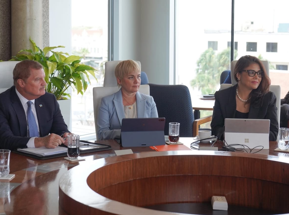 A pidi reunion cu tur autoridad envolvi riba seguridad nacional di Aruba