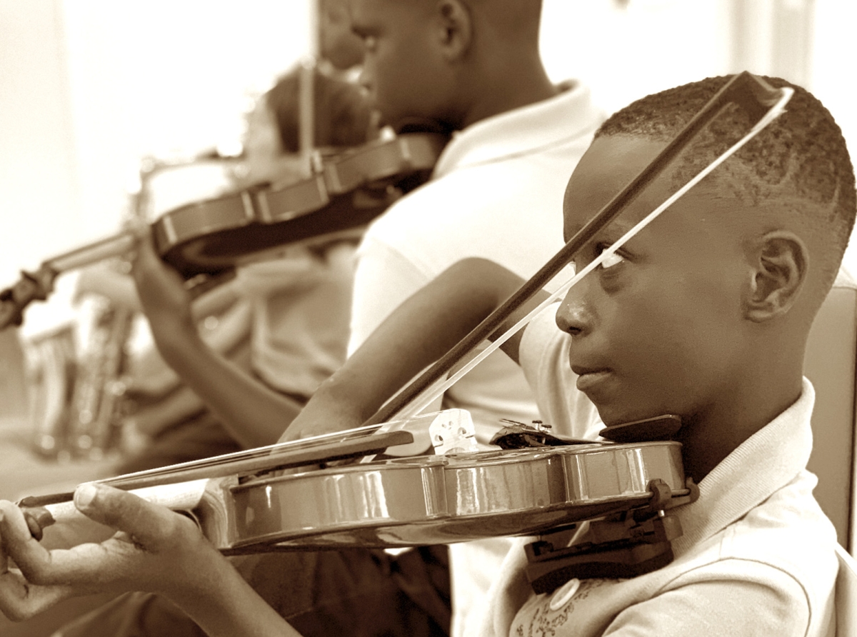 Subsidio disponibel pa educacion cultural na Aruba tambe   