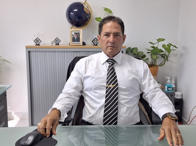 Aduana trahando riba un proceso nobo di seleccion di personal, pero esaki ta tuma su tempo