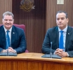 Minister President Mike Eman y Minister Geoffrey Wever ta cuminza proceso huridico pa crea Fondo di Inversion