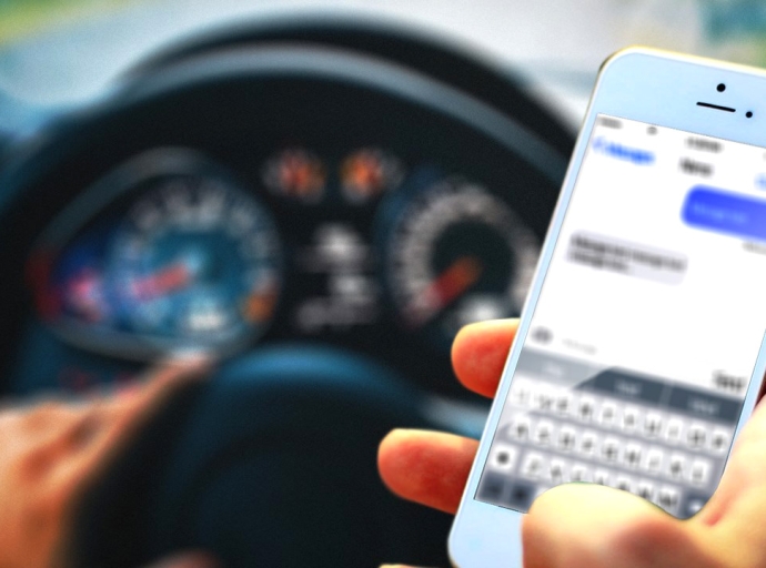 Boet di 500 Florin pa cada 54 chauffeur haya cu smartphone den man