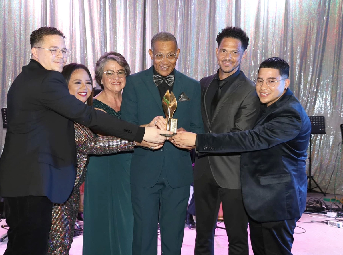 Aruba yorando e fayecimento di legendario Robert Jeand’or