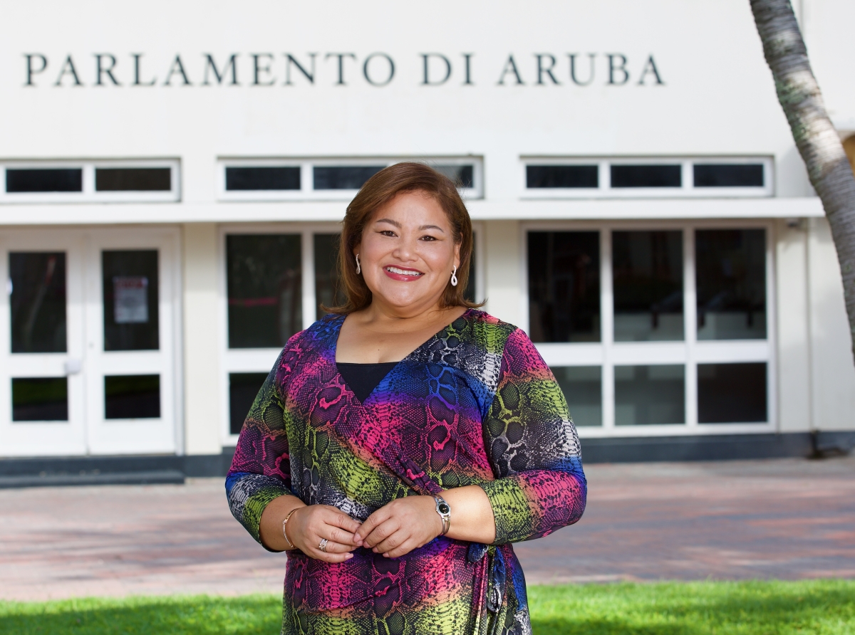 Gobierno di Aruba a pasa su mesun fraccionnan un ‘fast ball’