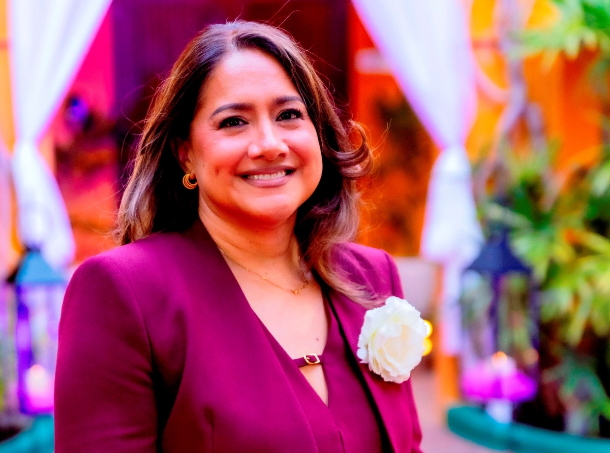 Universidad di Aruba ta instala Rector Nobo, Sue-Ann Lee
