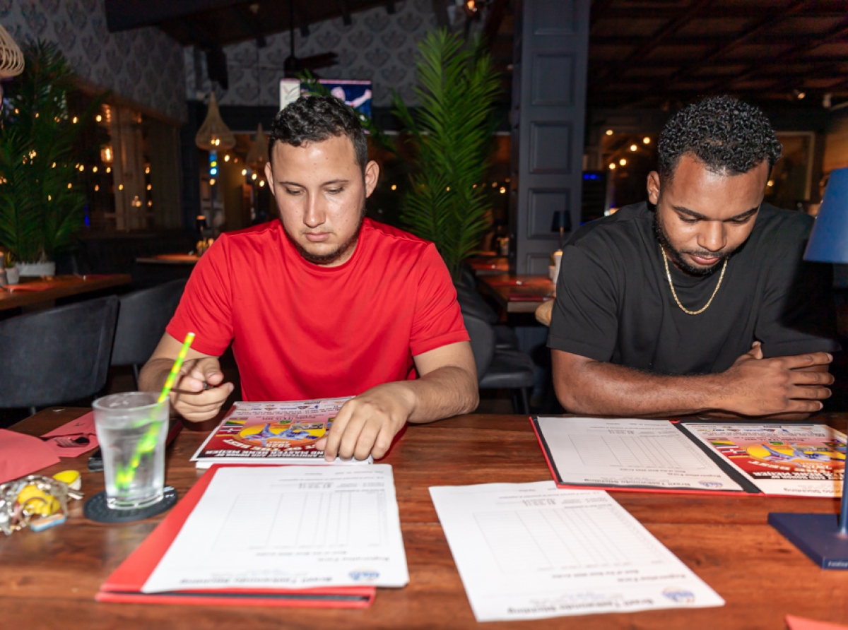 Master Yoshmar Wever y Zahyon Klaber a scoge e atletanan di Aruba pa Best of the Best 2025