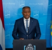 Minister di Husticia a anuncia maneho nobo pa personanan no documenta
