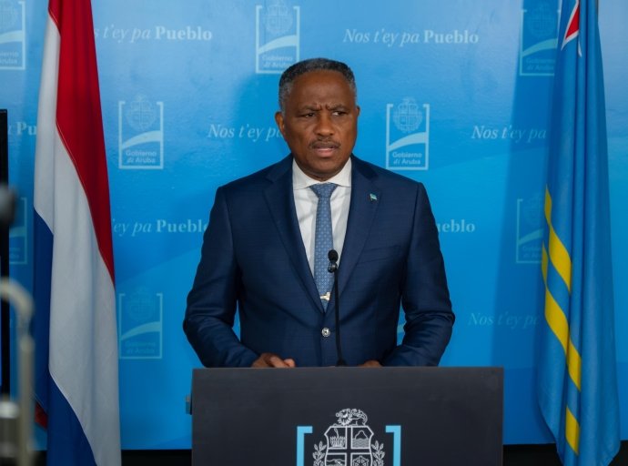 Minister di Husticia a anuncia maneho nobo pa personanan no documenta