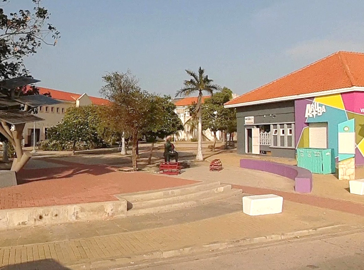 Prome Pop-Up Market riba Plaza Lolita na San Nicolas