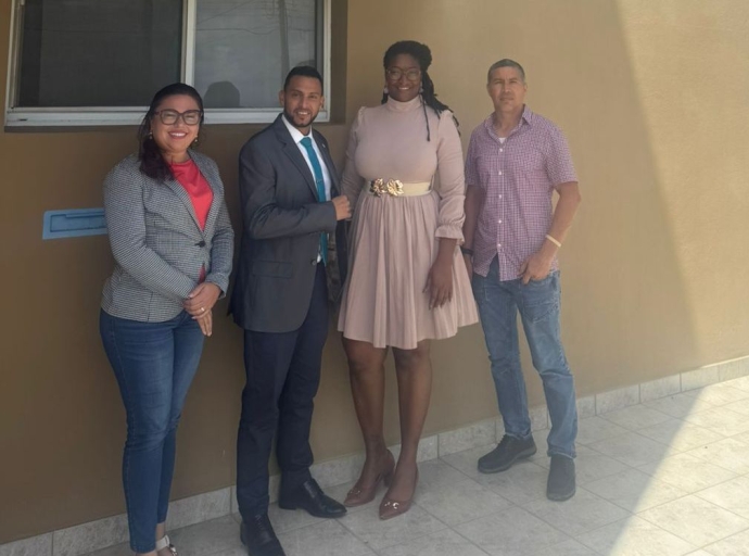 Encuentro constructivo cu Simar pa yega na solucionnan concreto den Enseñansa