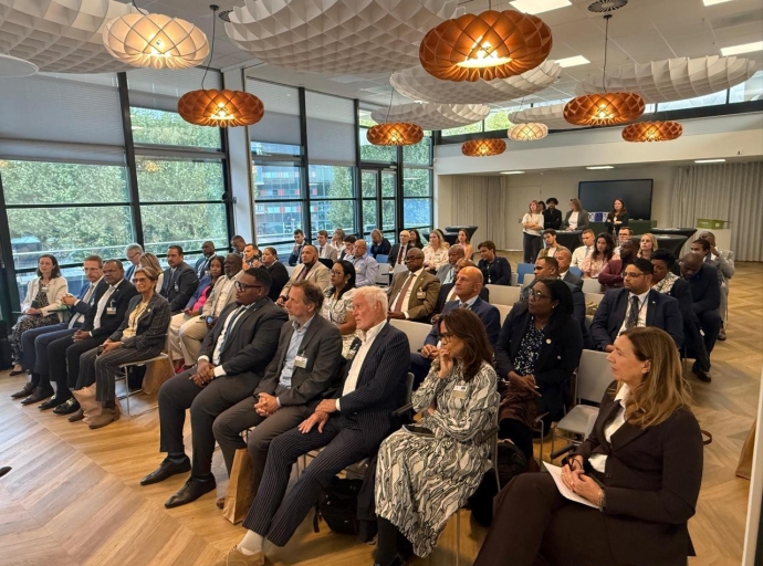 Na Haagse Hogeschool a debati entre otro riba Papiamento den enseñansa